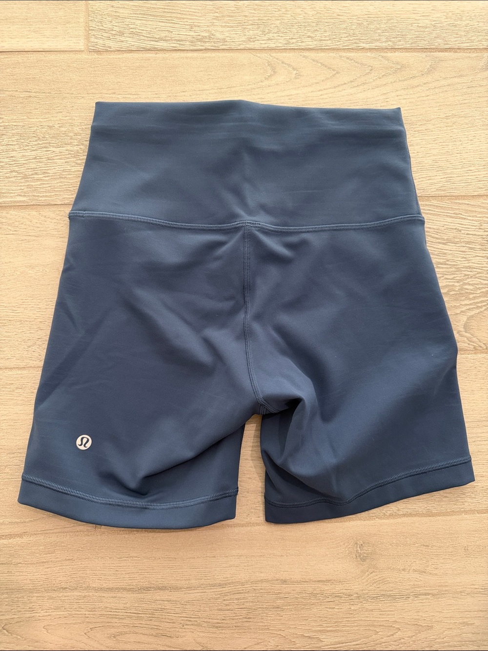lululemon athletica High-Rise Wunder Under Shorts blue